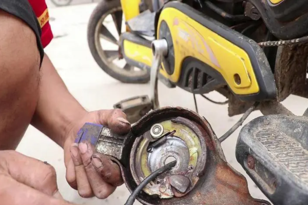 天津电动车刹车故障